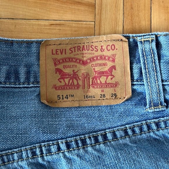 Levis Jeans 28 - Picture 2 of 7